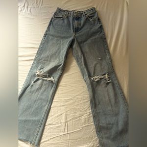 ZARA Ripped Wideleg Jeans